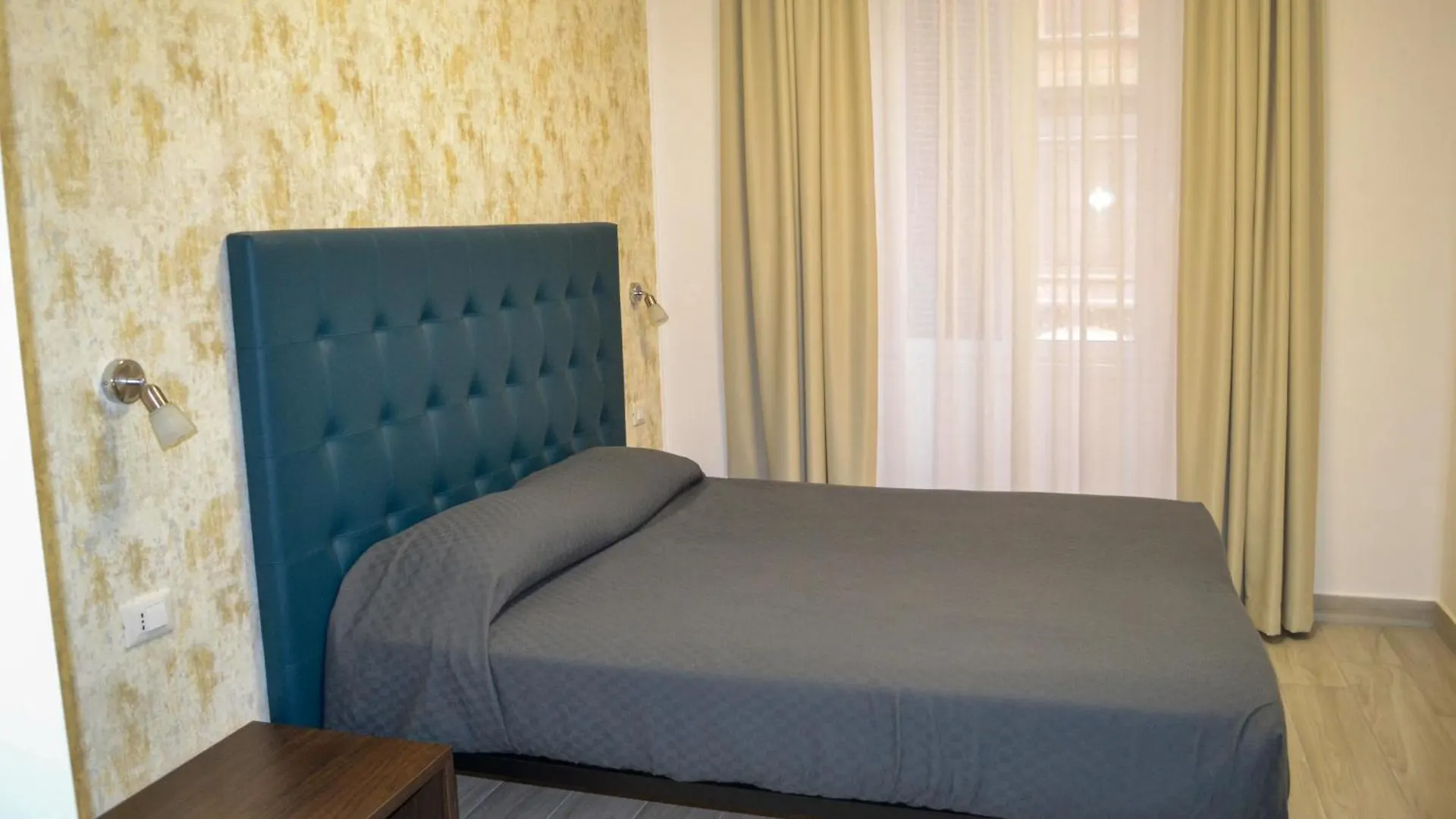 Nives House Roma Hotel 0*, Rome Italy