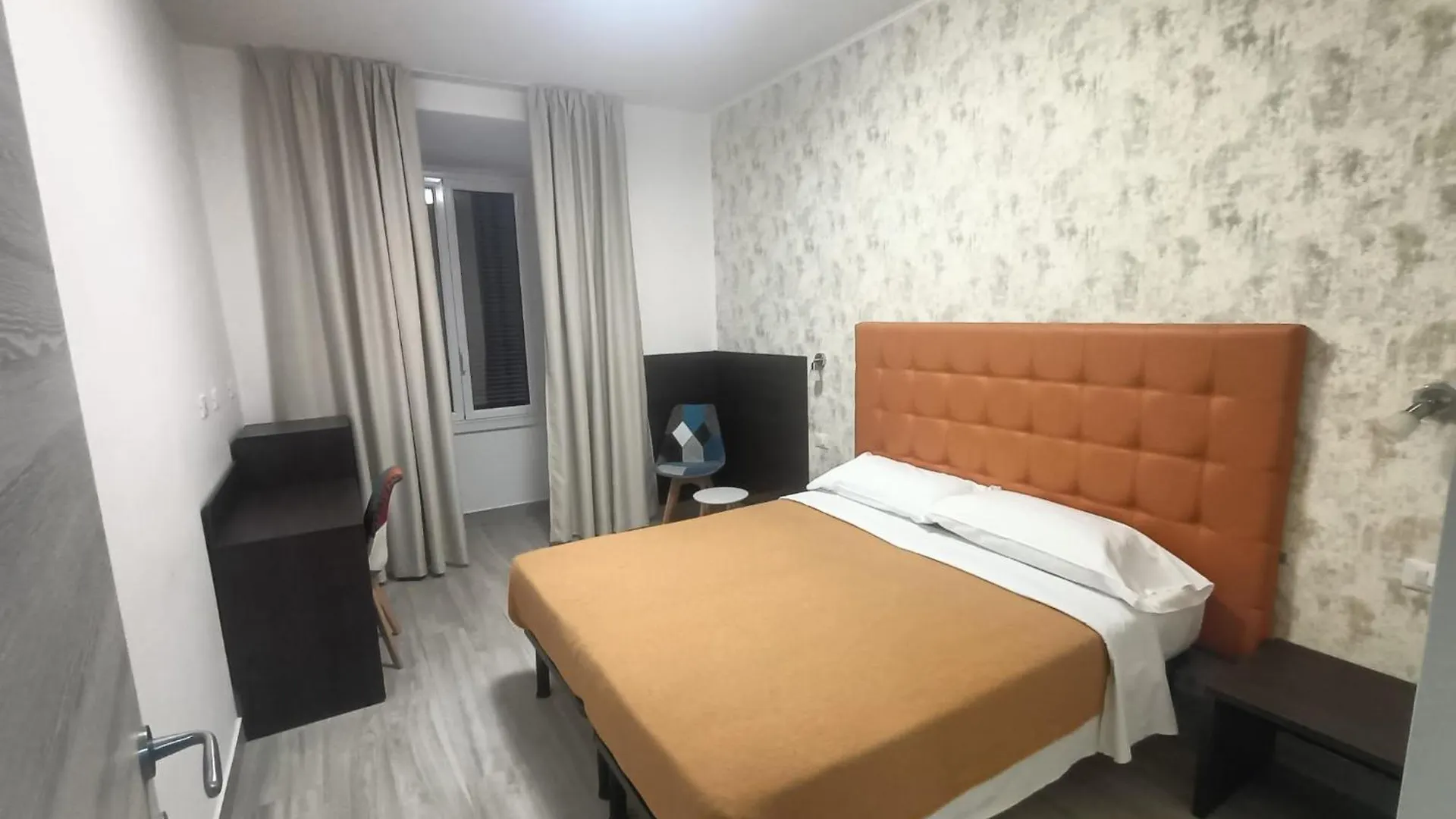 מלון Nives House Roma
