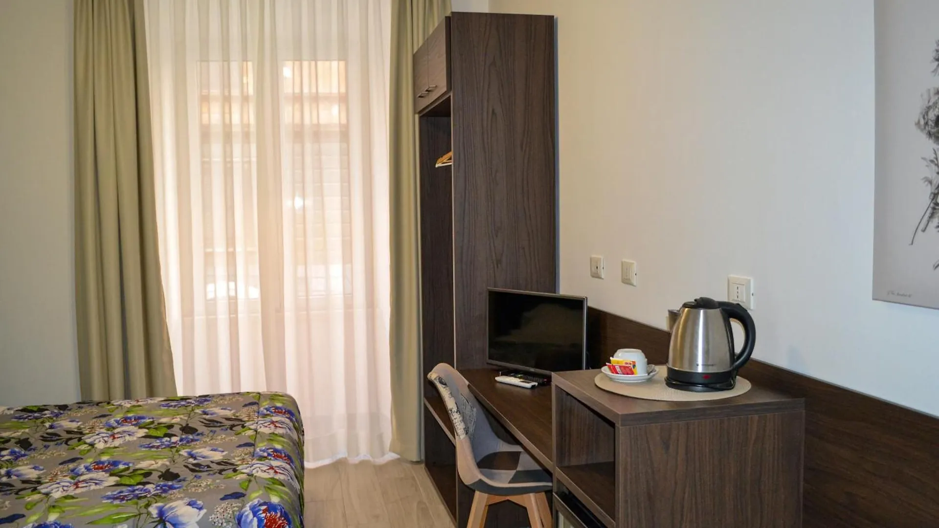 Πανσιόν Nives House Roma Ξενοδοχείο Ιταλία